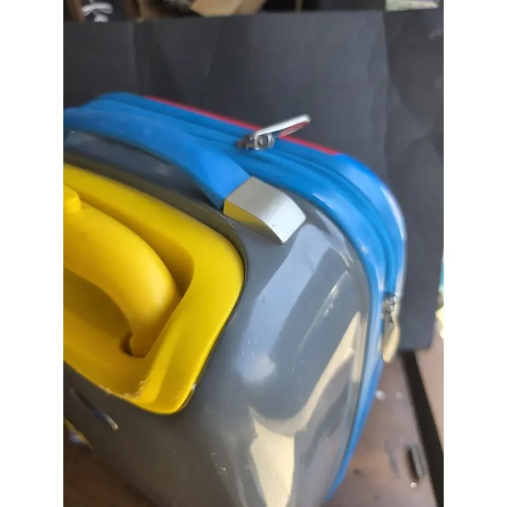 American Tourister american tourister